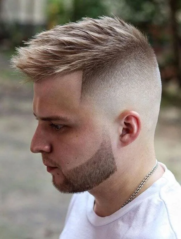 Low-Maintenance Dirty Blonde Faux Hawk